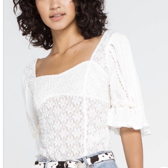 BNWOT Free People Spring Fling Top 🤍 - Picture 4 of 11